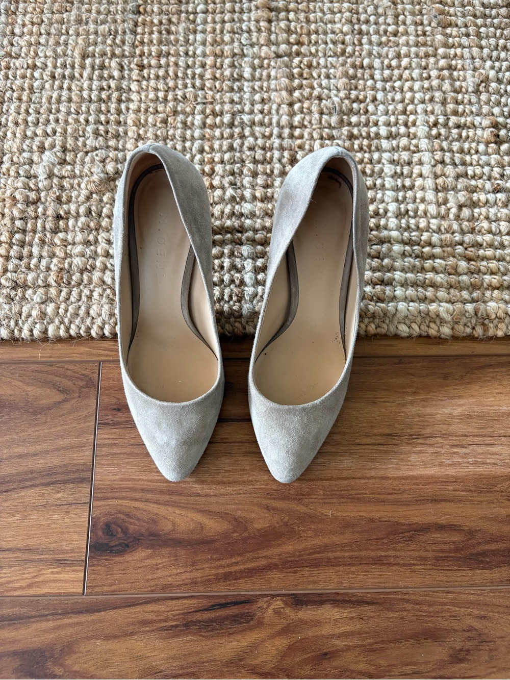 M Gemi Classic Taupe Suede Pointed-Toe block Heels